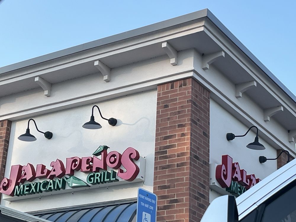 Jalapenos Mexican Grill