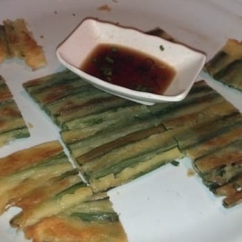 Café Duck Butt - Korean Kimchee Pancake.......... - Karaoke Near Me - Honolulu, Hawaii
