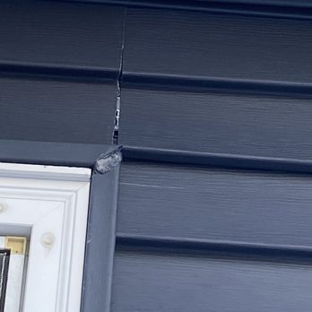 John Haley 1 Roofer - a crack in the side of a house - Roofing Near Me - Baxter, Minnesota John Haley 1 Roofer - a crack in the side of a house - Roofing Near Me - Baxter, Minnesota