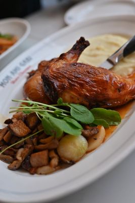 Mon Ami Gabi by null
