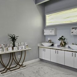 Inspire Nail Bar - Interior