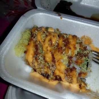 Chopstix - Crunchy roll! $5 of amazingness ;) - Sushi Bars Near Me - San Diego, California