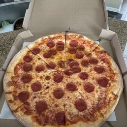 16" pepperoni pie.