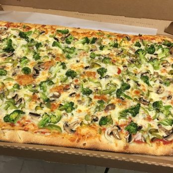 Mama's Pizza East Hartford - a pizza in a box - Pizza Near Me - East Hartford, Connecticut Mama's Pizza East Hartford - a pizza in a box - Pizza Near Me - East Hartford, Connecticut
