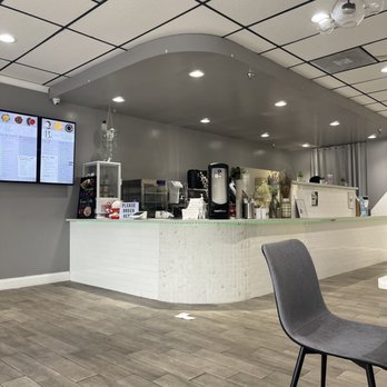 Boba Queen - Front counter - Bubble Tea Near Me - Orlando, Florida