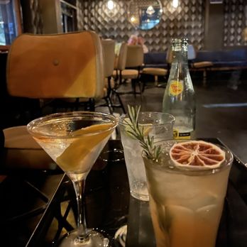 Felina - Cocktail Bars Near Me - Ciudad de México, DIF