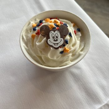 Ama Ama Restaurant - Kids sundae - New American Near Me - Kapolei, Hawaii Ama Ama Restaurant - Kids sundae - New American Near Me - Kapolei, Hawaii