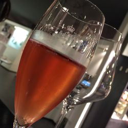 More than Champagne - Moët 2008 Rosè Brut Millesime