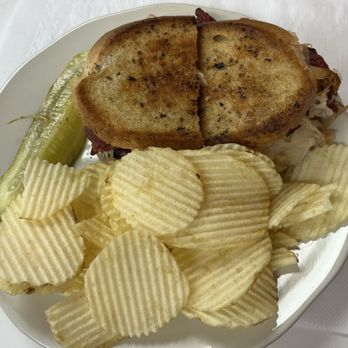 The Hornet’s Nest - reuben & chips - Pizza Near Me - Hyndman, Pennsylvania The Hornet’s Nest - reuben & chips - Pizza Near Me - Hyndman, Pennsylvania