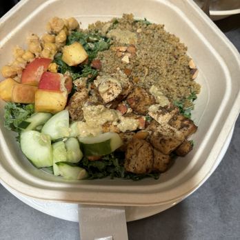 sweetgreen - Healthy Salads, Wraps, and Bowls - Salad Near Me - Los Angeles, California sweetgreen - Healthy Salads, Wraps, and Bowls - Salad Near Me - Los Angeles, California