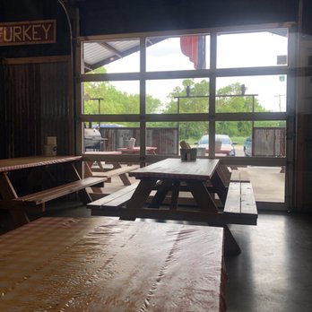 DUNCAN BBQ - In and outside seating - Barbeque Near Me - Lone Oak, Texas DUNCAN BBQ - In and outside seating - Barbeque Near Me - Lone Oak, Texas
