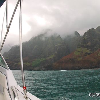 Na Pali Experience - Boating Near Me - Kekaha, Hawaii