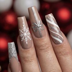 A Nails & Waxing