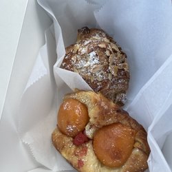 La Petite French Bakery - Almond croissant and apricot pastry. Still got from the oven!!