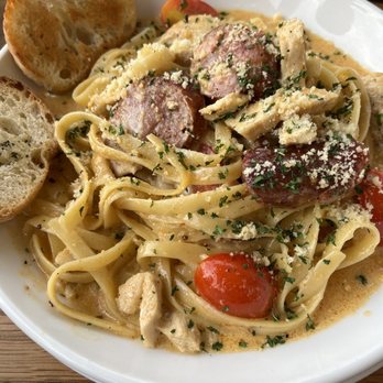 Well Hung Vineyard - Cajun chicken and andouille pasta - Wine Bars Near Me - Charleston, South Carolina Well Hung Vineyard - Cajun chicken and andouille pasta - Wine Bars Near Me - Charleston, South Carolina