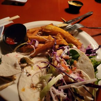 Tin Box - Grilled catfish tacos - amazing flavors, my favorite dish - Barbeque Near Me - Vieques, Puerto Rico