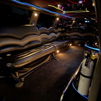 E & M Limo Service - Interior limo - Limos Near Me - Burbank, California E & M Limo Service - Interior limo - Limos Near Me - Burbank, California
