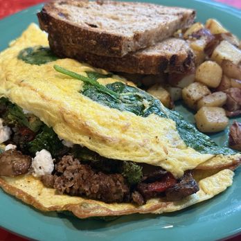 The Friendly Toast - Garden omelette - added shaved steak - Bars Near Me - Boston, Massachusetts The Friendly Toast - Garden omelette - added shaved steak - Bars Near Me - Boston, Massachusetts