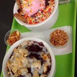Açaí da Amazônia - Açaí split (o com a bola de sorvete) e açaí mixer power.