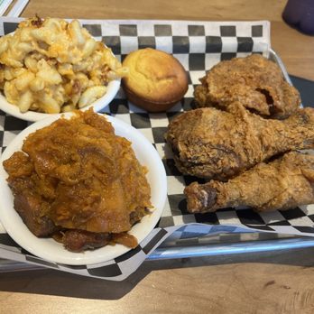 Soul Secrets - Fried chicken, Mac n cheese, cornbread n sweet potatoes - Southern Near Me - Cincinnati, Ohio Soul Secrets - Fried chicken, Mac n cheese, cornbread n sweet potatoes - Southern Near Me - Cincinnati, Ohio