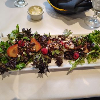 Buck's Restaurant & Bar - Briar patch salad - New American Near Me - Louisville, Kentucky Buck's Restaurant & Bar - Briar patch salad - New American Near Me - Louisville, Kentucky