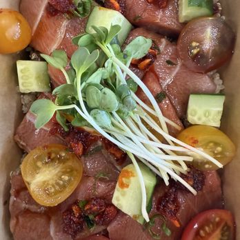 Konpa Nikkei - Tuna Konpa Bowl - yum! - Poke Near Me - Corona Del Mar, California Konpa Nikkei - Tuna Konpa Bowl - yum! - Poke Near Me - Corona Del Mar, California