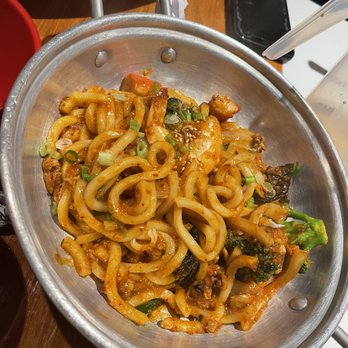 Dan Moo Ji - Udon Fried Seafood Udon - Korean Near Me - Duluth, Georgia
