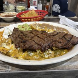 Chilaquiles w/Steak