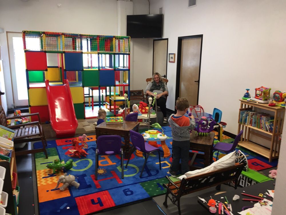 Two Sisters Play Cafe