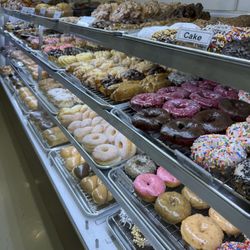 Foothill Donuts - The best donuts in Corona, CA