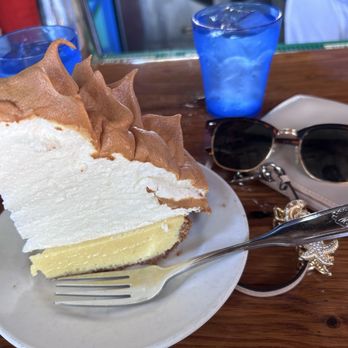 Blue Heaven - Key Lime Pie - Breakfast & Brunch Near Me - Key West, Florida Blue Heaven - Key Lime Pie - Breakfast & Brunch Near Me - Key West, Florida