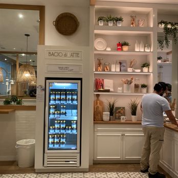 Bacio di Latte - Ice Cream & Frozen Yogurt Near Me - Los Angeles, California Bacio di Latte - Ice Cream & Frozen Yogurt Near Me - Los Angeles, California