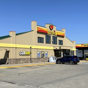 Subway - Inside Love's Travel Stop - Sandwiches Near Me - Sioux City, Iowa