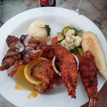 Friendly Dolphin - Shrimp combo - Seafood Near Me - Puerto Penasco, SON Friendly Dolphin - Shrimp combo - Seafood Near Me - Puerto Penasco, SON