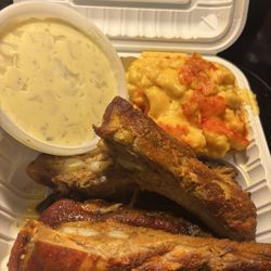 Keith & Sons Soul Food - Pork Ribs Dinner with Mac n cheese and potato salad