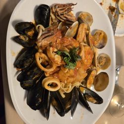 Angelo's Italian Kitchen - Seafood Pescatore. Delicious flavoring