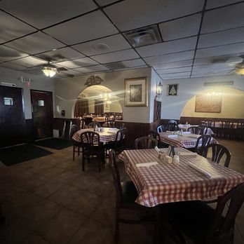 Little Italy Restaurant - Inside - Italian Near Me - San Antonio, Texas Little Italy Restaurant - Inside - Italian Near Me - San Antonio, Texas