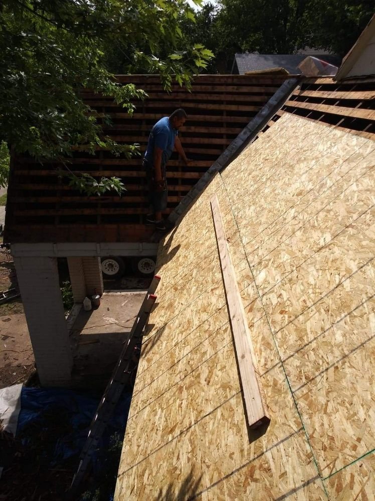 Slide of J's Roofing & Other Trades