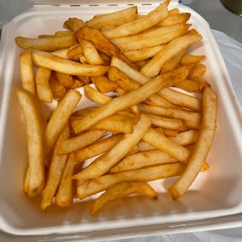 Sunswick 3535 Bar - Pomme Frites - Bars Near Me - Astoria, New York