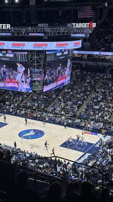 Target Center by null