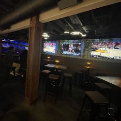 Love’s Lounge