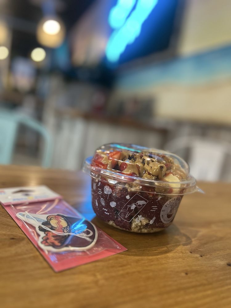 Social spots from Playa Bowls
