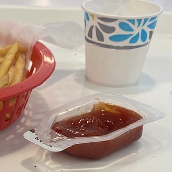 Steak ’n Shake - This is my ketchup beside the water glass that I ordered - Burgers Near Me - Ft. Worth, Texas Steak ’n Shake - This is my ketchup beside the water glass that I ordered - Burgers Near Me - Ft. Worth, Texas