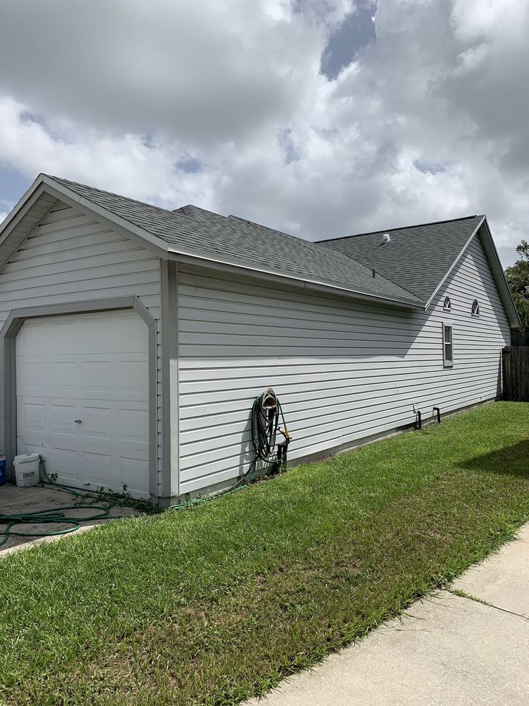 Slide of Pro Roofing & Associate