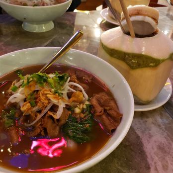 火車頭越南餐室 - Vietnamese Near Me - Hong Kong, HK