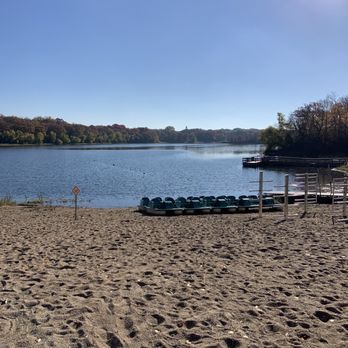 Hyland Lake Park - Parks Near Me - Minneapolis, Minnesota Hyland Lake Park - Parks Near Me - Minneapolis, Minnesota