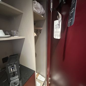 Hotel Waldhaus - They provide slippers, robe and nespresso for coffee - Hotels Near Me - Birsfelden, BL