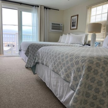 The Ocean View - Comfortable room - Hotels Near Me - Centerville, Massachusetts The Ocean View - Comfortable room - Hotels Near Me - Centerville, Massachusetts