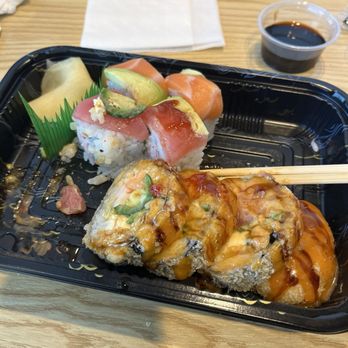 Koi Sushi - Rainbow Roll, Las Vegas Roll - Sushi Bars Near Me - Omaha, Nebraska