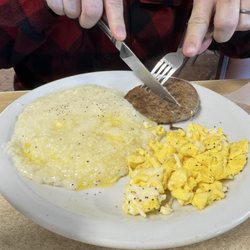 LuLu’s Restaurant - 1 Egg with Sausage Breakfast with Grits